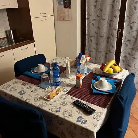 Apartment Cav Il Portico Del Conte 2 *