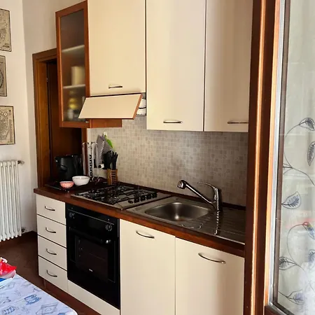 Apartment Cav Il Portico Del Conte 2 *